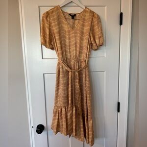 Simply Vera Vera Wang Medium Cream Asymmetrical Dress